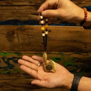 Colgante Feng Shui: Hacha de Latón para Eliminar Obstáculos - Imagen 4