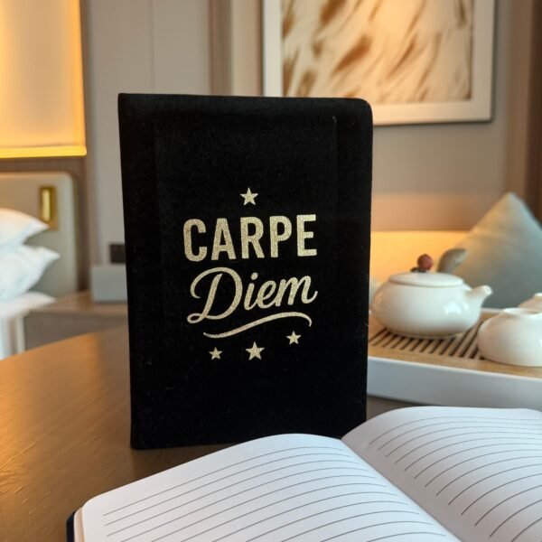 Cuaderno Terciopelo Negro "Carpe Diem" - 80 pág