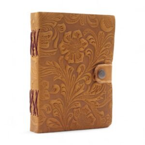 Cuaderno de cuero con relieve – Patrón floral en tono beige –  17.8×12.7 cm - Imagen 3