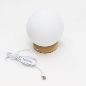Lámpara Luna LED USB: Diseño 3D con Base de Madera (17 cm) - Imagen 2