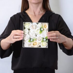 Caja Cuadrada Flores de Jabón - Boda Blanco y Marfil - Imagen 5