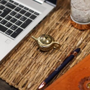Tetera de la Suerte de Latón con Giro de Dados - Feng Shui - Imagen 4