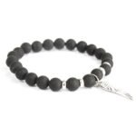Pulsera de Ágata Negra Mate - Amuleto Ala de Ángel 8mm