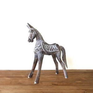 Caballo Decorativo de Madera de Albasia Estilo Antiguo 32cm - Imagen 4