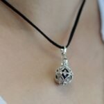 Llamador de Ángeles en Plata Oscura - Diseño Calado 16mm
