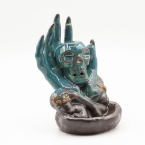 Quemador de Incienso Reflujo Inverso – Calavera en la Mano de Cerámica Azul - Imagen 2