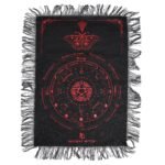 Tapete de Adivinación para Péndulo "Ancient Witch" - Polilla Mística Negro y Rojo Sangre - Imagen 1